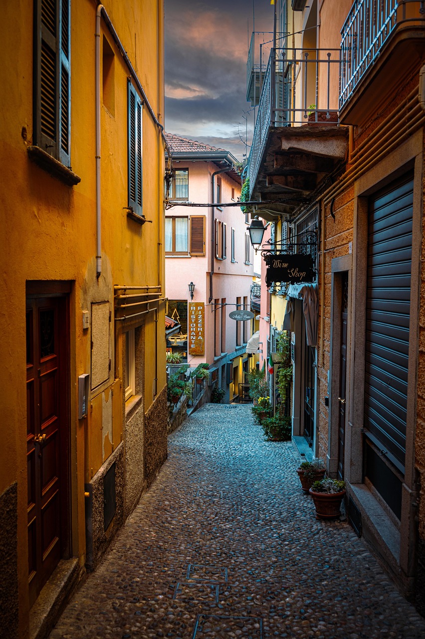 découvrez les meilleures destinations pour voyager en solo : conseils, sécurité et idées de lieux incontournables pour une aventure unique et enrichissante à travers le monde.