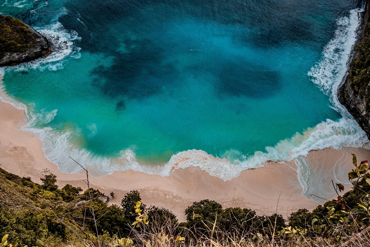 d&eacute;couvrez paradise beach, un v&eacute;ritable havre de paix avec ses plages de sable fin, ses eaux turquoise et son ambiance paradisiaque id&eacute;ale pour des vacances inoubliables.